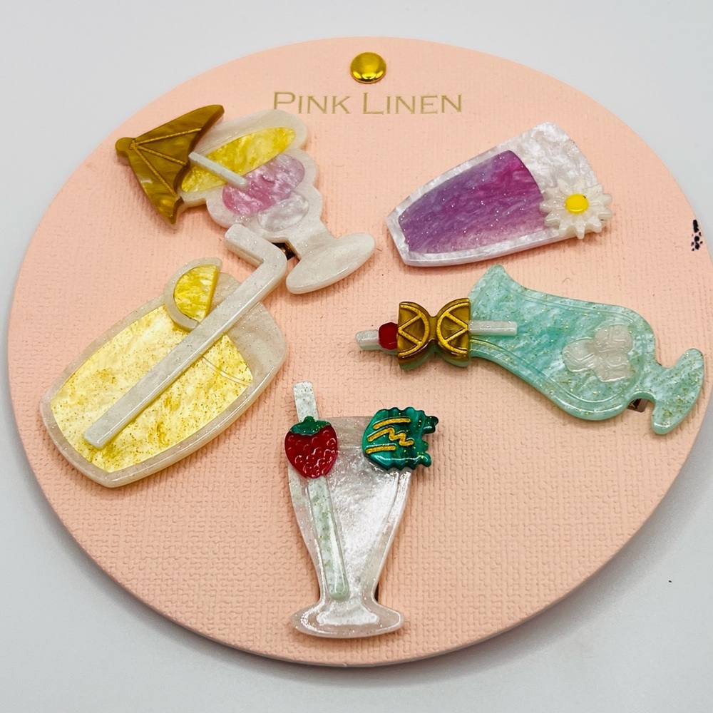 🚨3 for $15🚨 PINK LINEN - Cocktail Themed Hair Clips